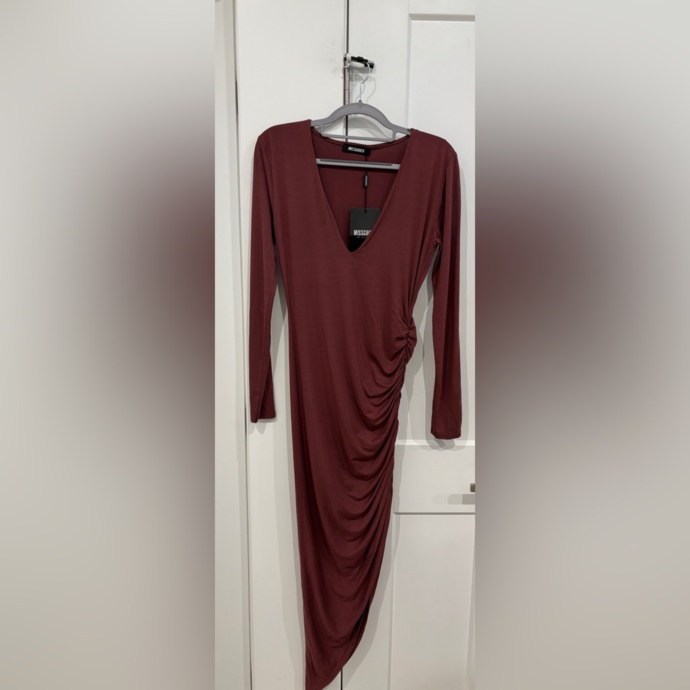 Missguided Burgundy Long Sleeve Ruched V-Neck Dress. Size 6